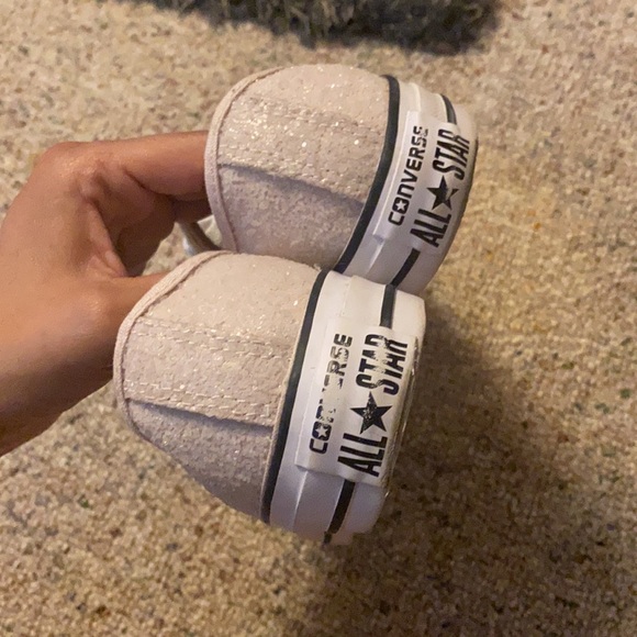 Sparkly pink converse - Picture 3 of 3